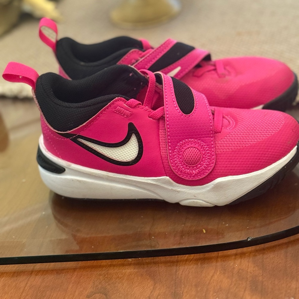 Nike Kids Fuchsia and Black Sneakers